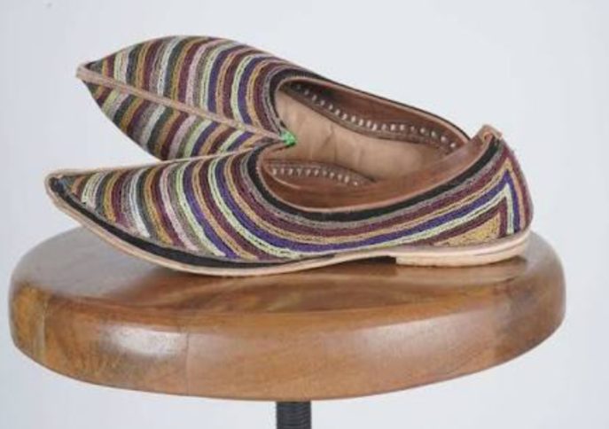 Handcrafted Indian jutti
