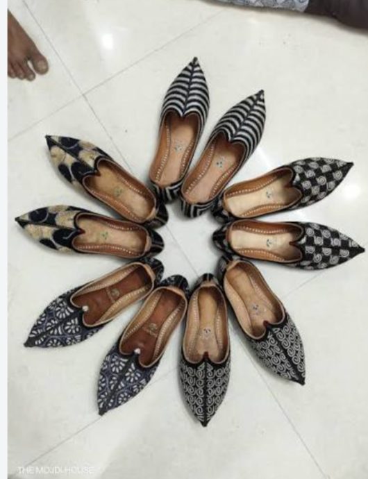 Rangoli jutti